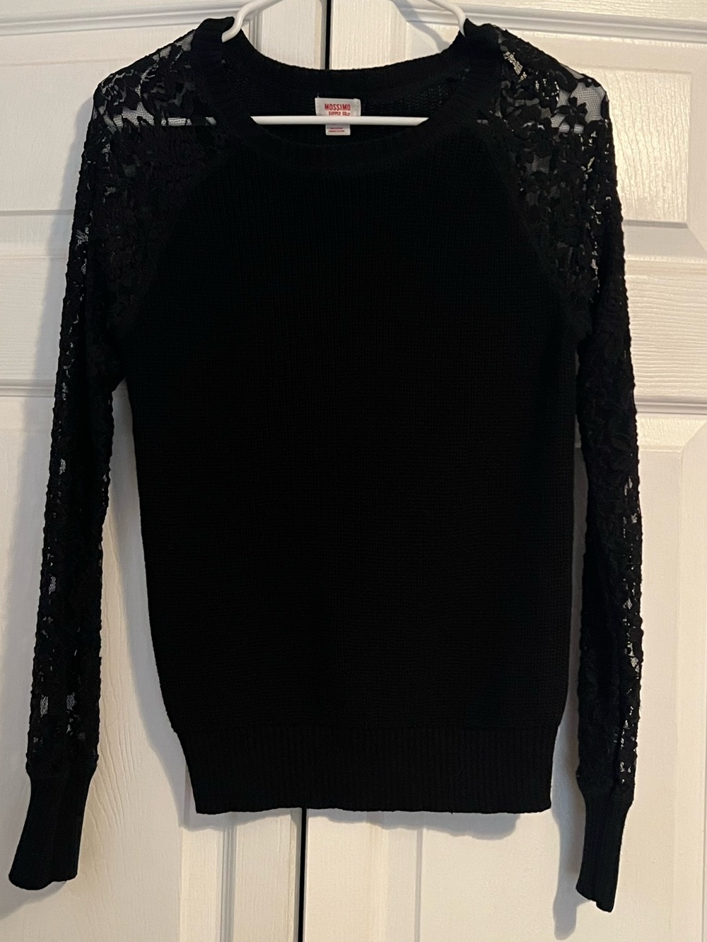 Mossimo Long Sleeve Lace Sweater Size Small
